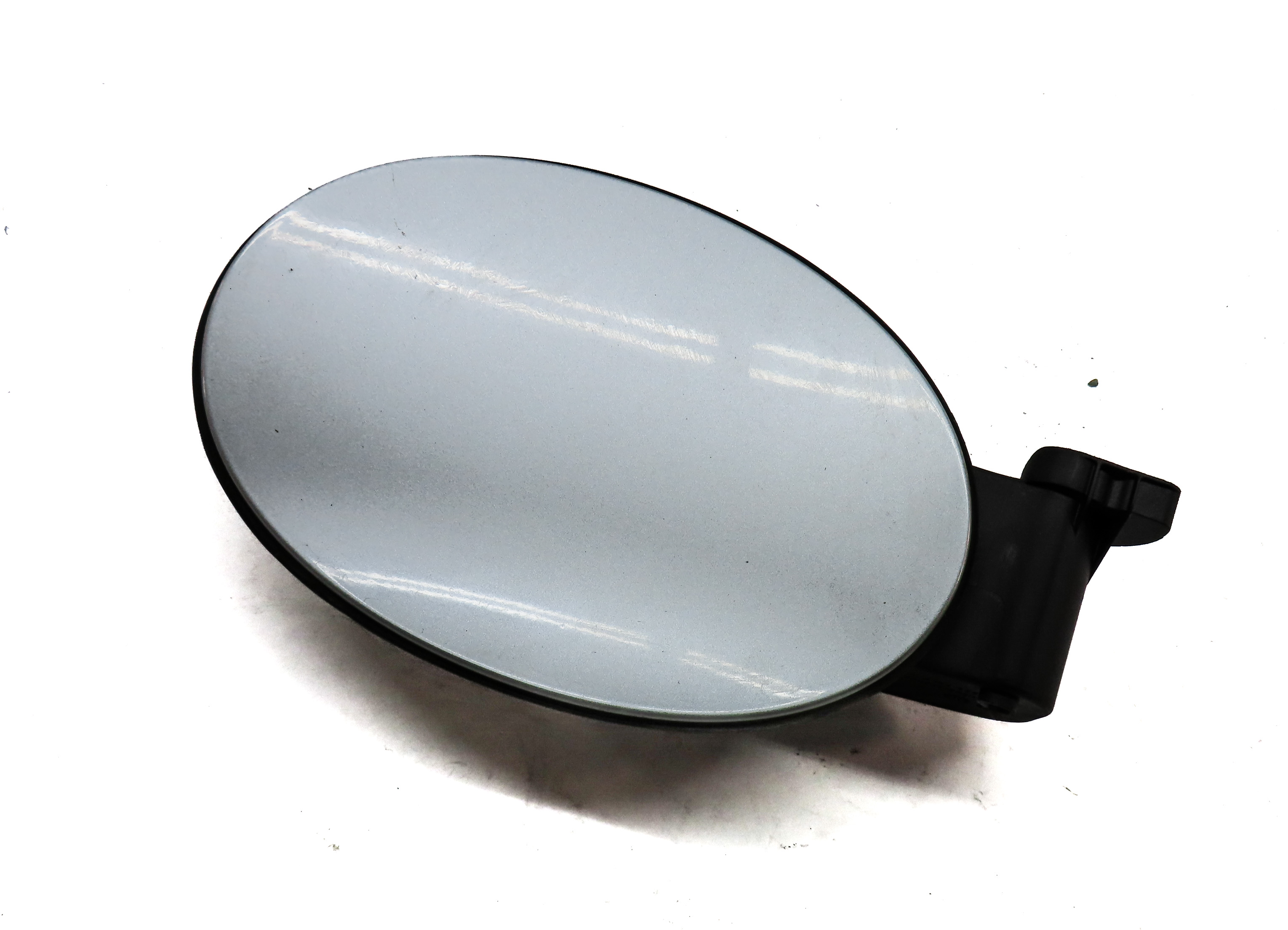 07-12 MERCEDES GL320 GL350 GL450 GL550 FUEL DOOR w/HOUSING & CAP (Silver) — exact item pictured